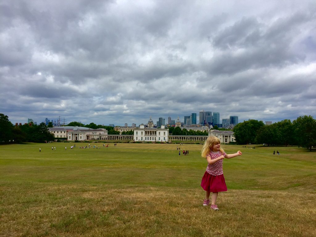 Greenwich documentary family photographer