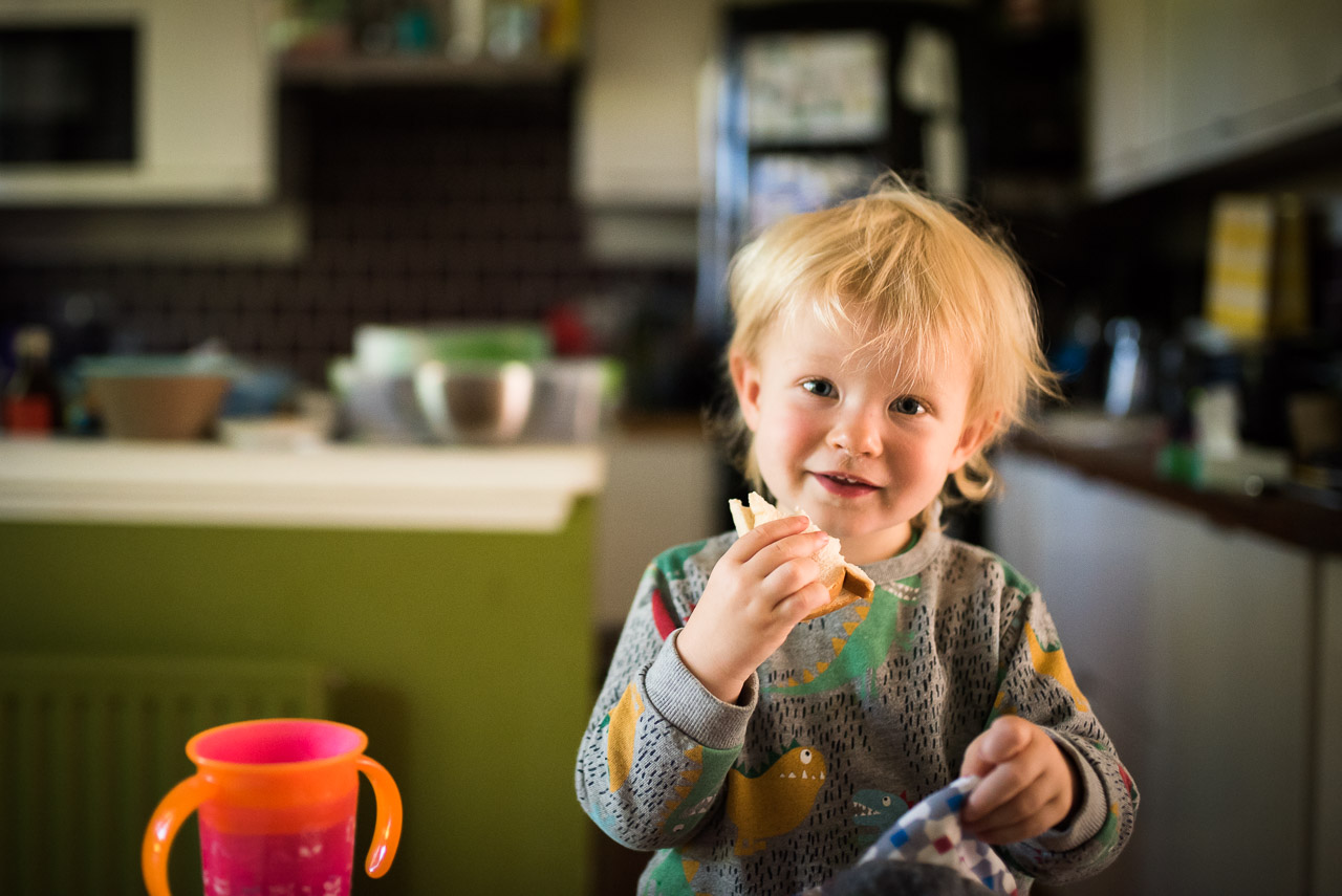 London documentary family photographer day in the life sessions